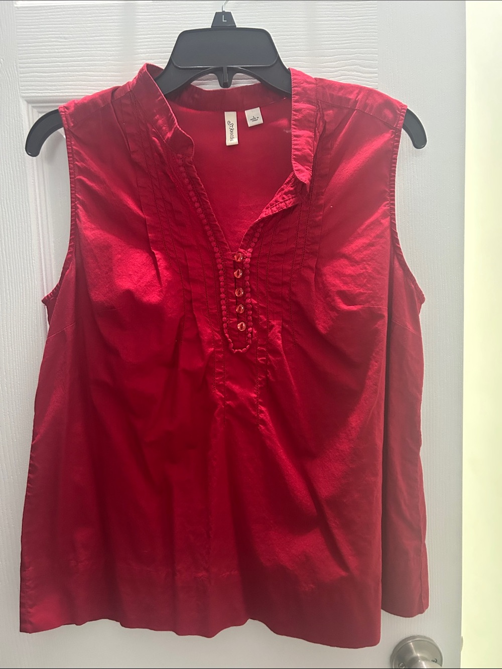 St. John's Bay Red Sleeveless Pintuck Camisole